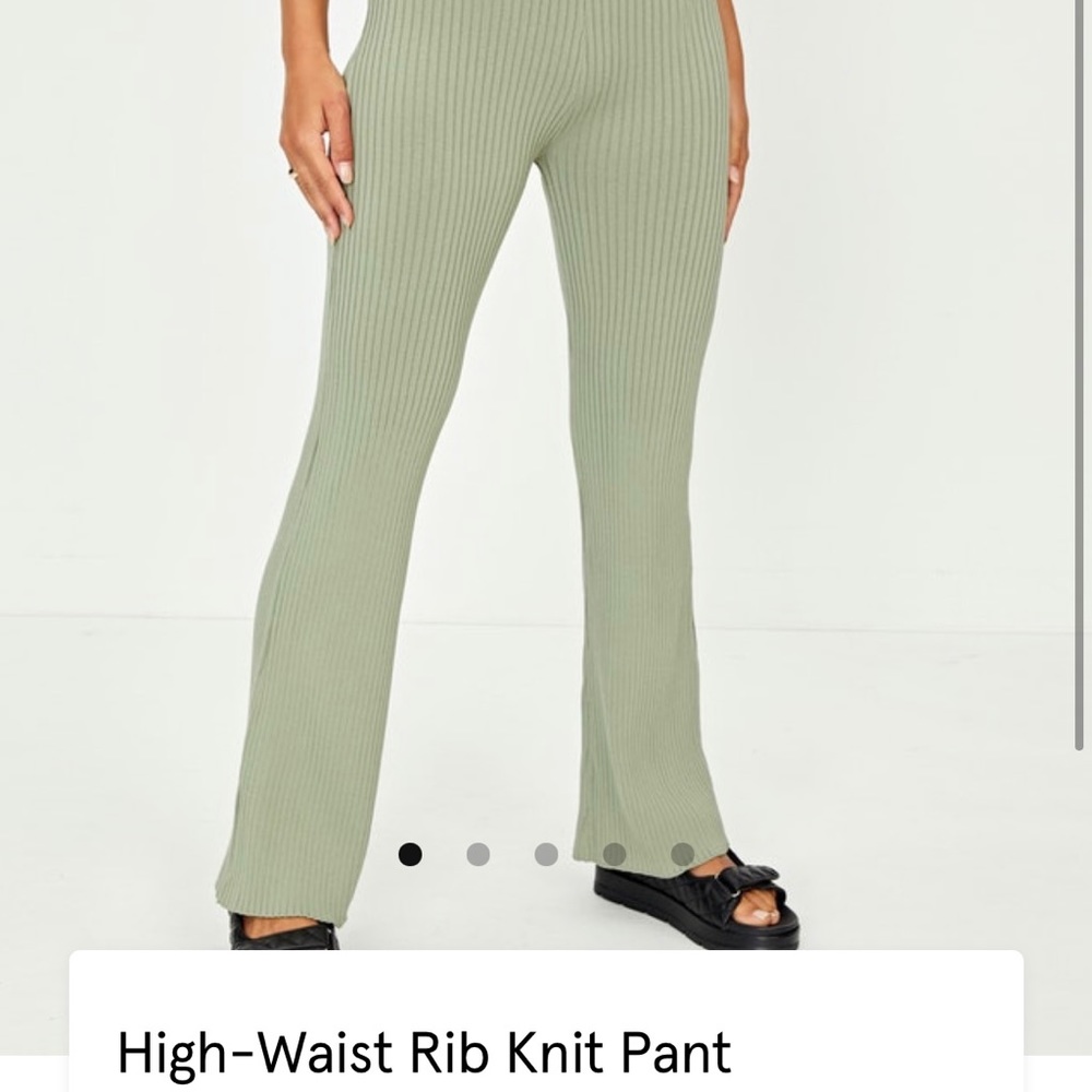 Glassons sage green knit pant
